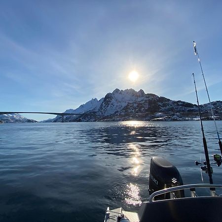 Lofoten And Vesteralen Kveldro Myrland Bagian luar foto