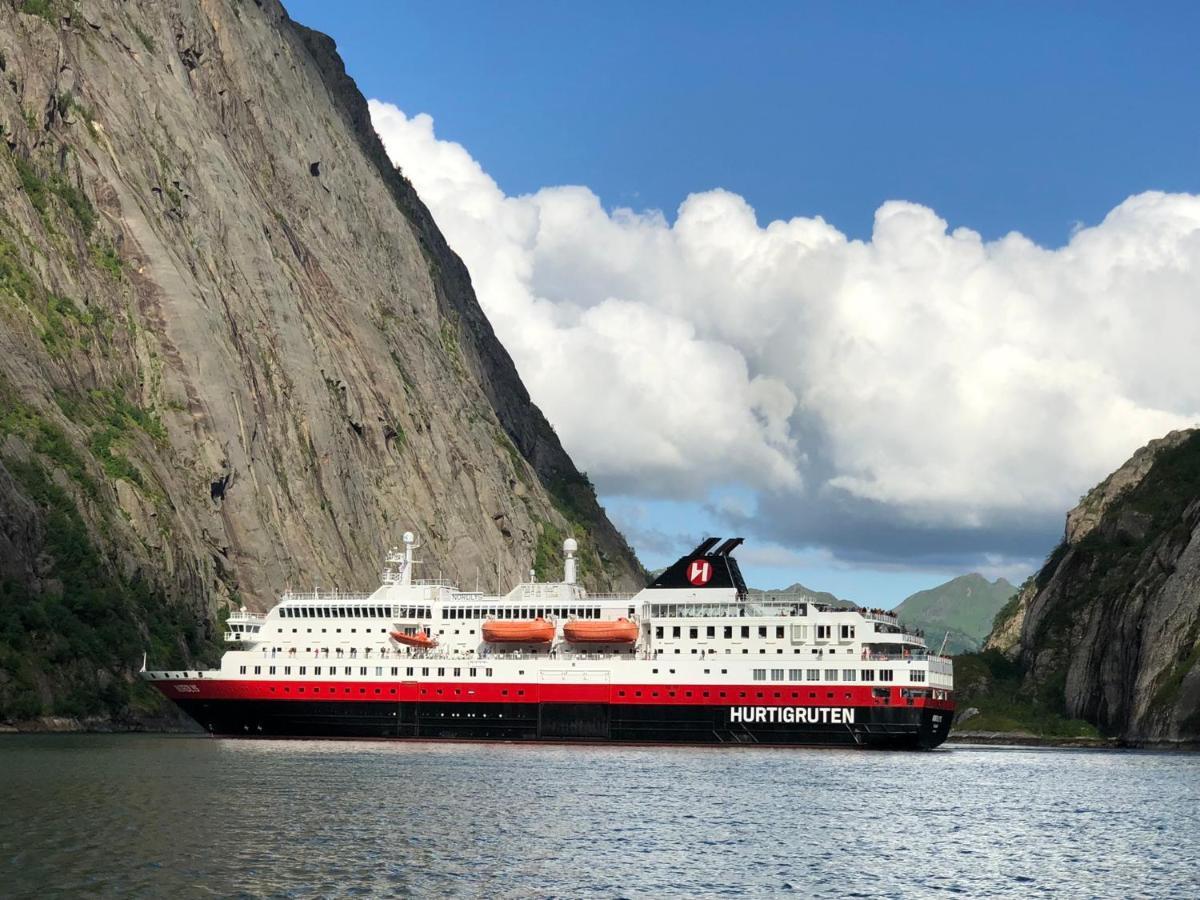Lofoten And Vesteralen Kveldro Myrland Bagian luar foto
