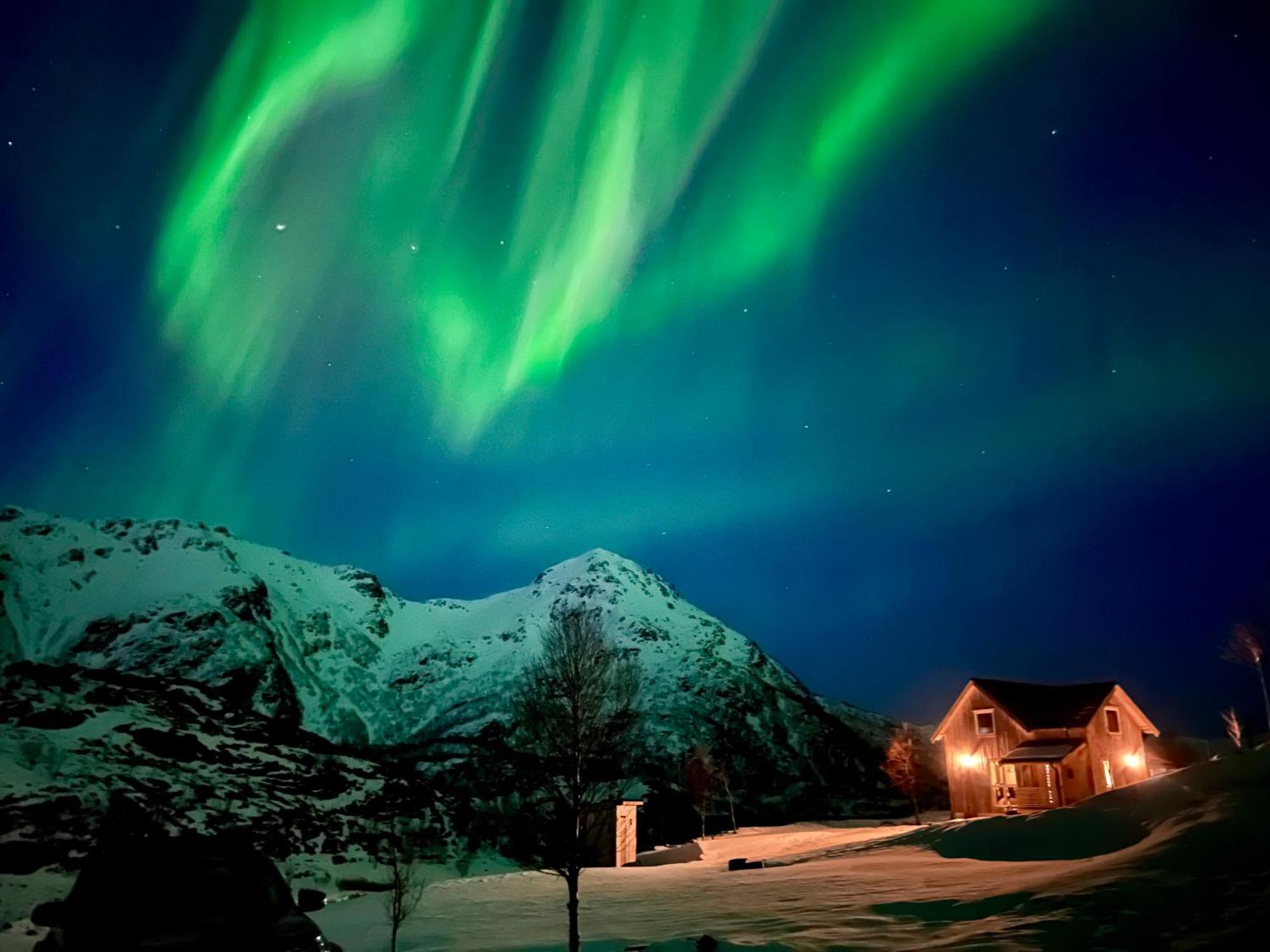 Lofoten And Vesteralen Kveldro Myrland Bagian luar foto