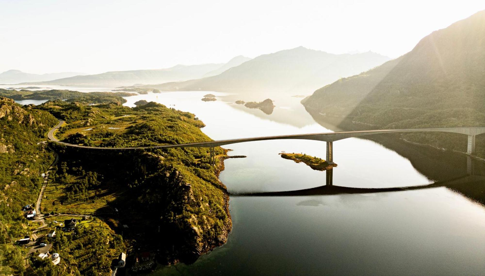 Lofoten And Vesteralen Kveldro Myrland Bagian luar foto